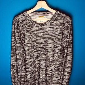 koto crew neck sweater.